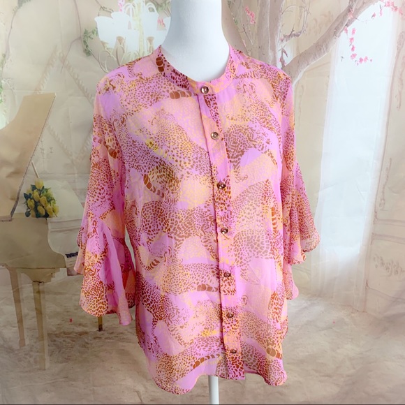 CAbi Tops - CAbi Pink Print flutter Sleeve Button Down